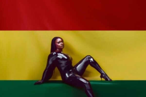 Amaarae – Fineshyt Download